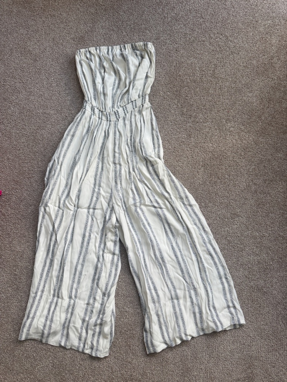 silence + noise Cream and Gray Strapless Wide-Leg Jumpsuit